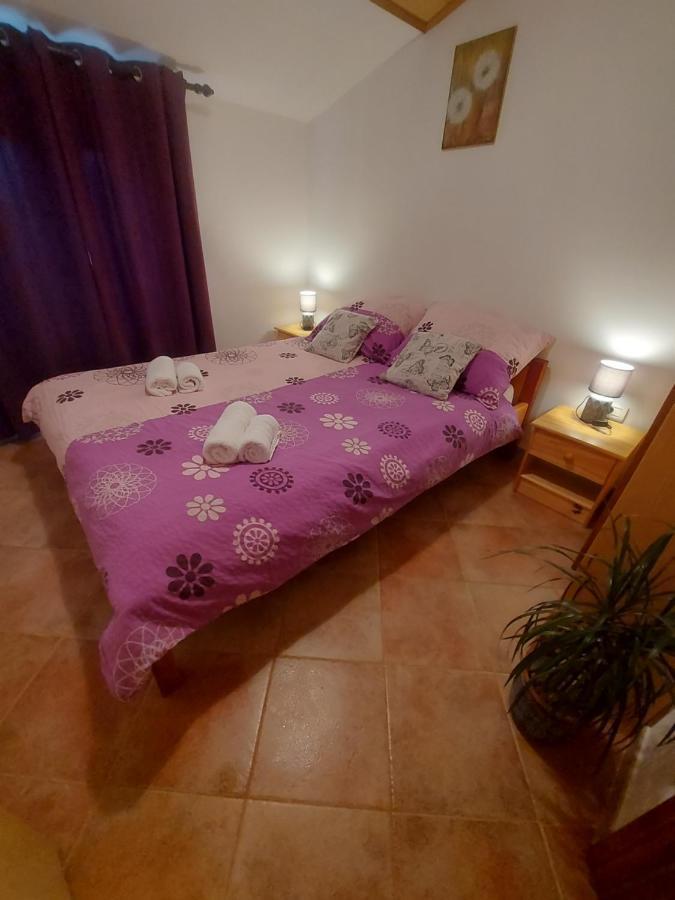 Ranch Radin Bed & Breakfast บระทอนิกลา ภายนอก รูปภาพ